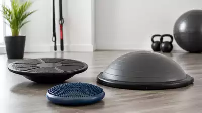Balance training equipment